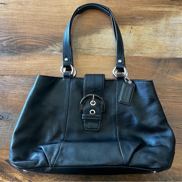 Coach Soho Large Shoulder Bag (No c1293-f18751) - Picture 4 of 15